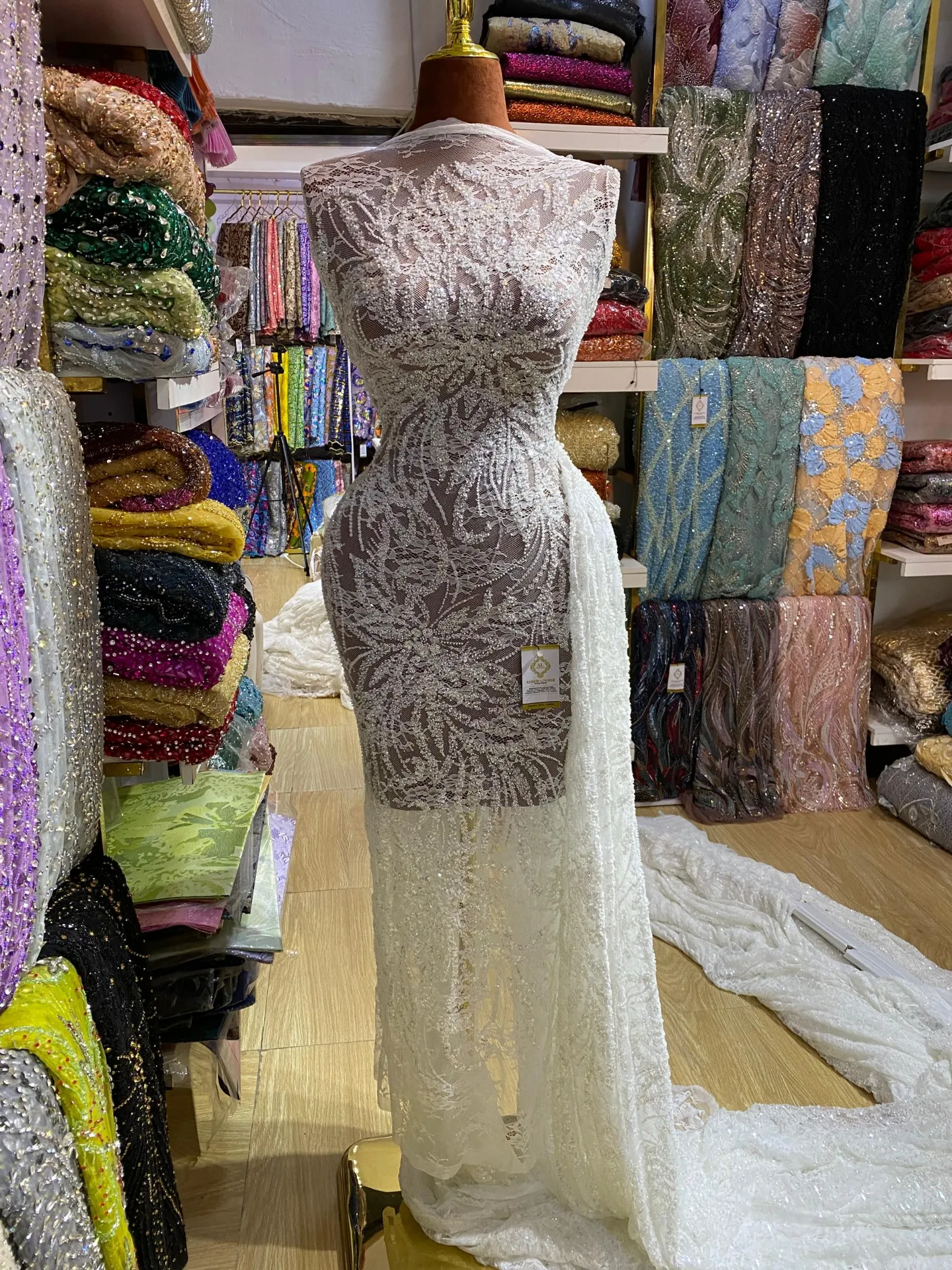 Amara Bridal   Lace thumbnail 2